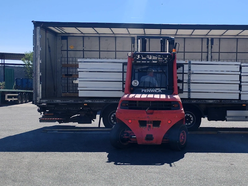 Containers Boxwell en colis - chargement tautliner 2